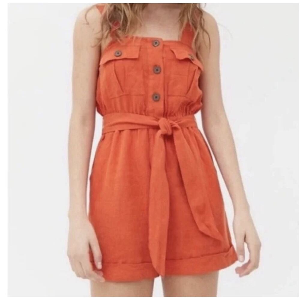 NWT Urban Outfitters Women’s Orange Romper Adjustable Straps Tie Waist Medium